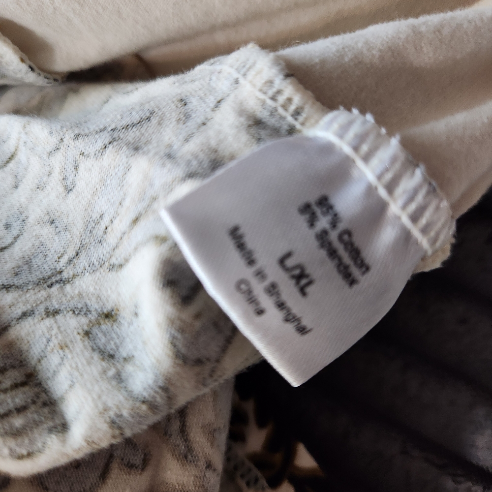 Effie's Heart Cream White Cotton Sleeveless Tops with Navy Bicycle Print - Picture 2 of 2